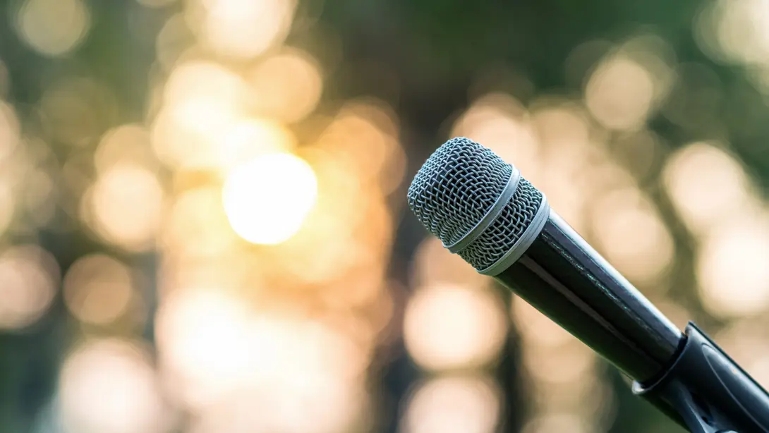 トークセッションのマイク